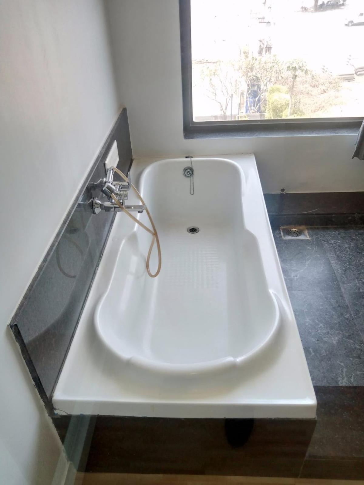 Hotel Shivalik - Mehsana Mahesana Екстериор снимка