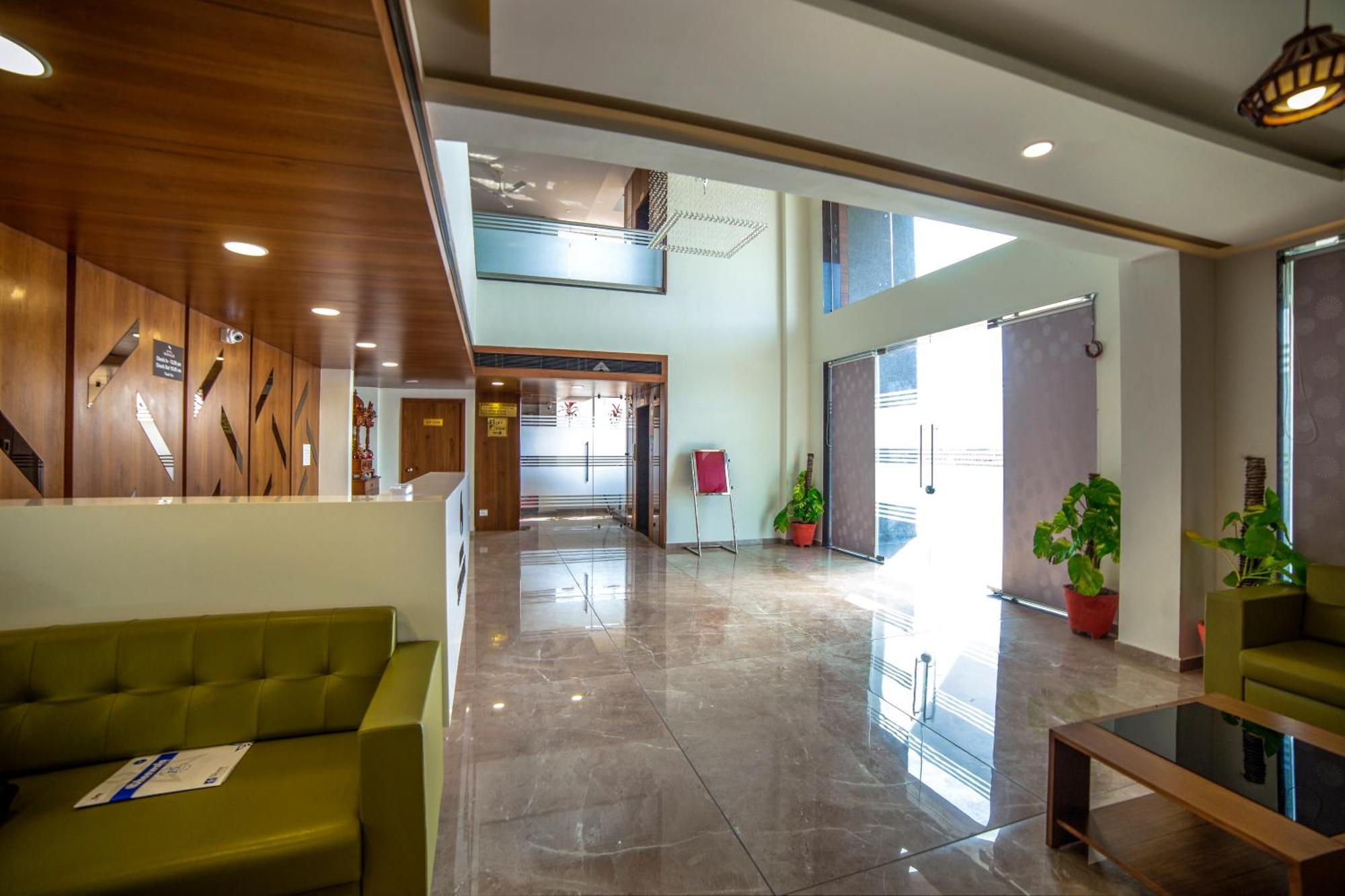Hotel Shivalik - Mehsana Mahesana Екстериор снимка
